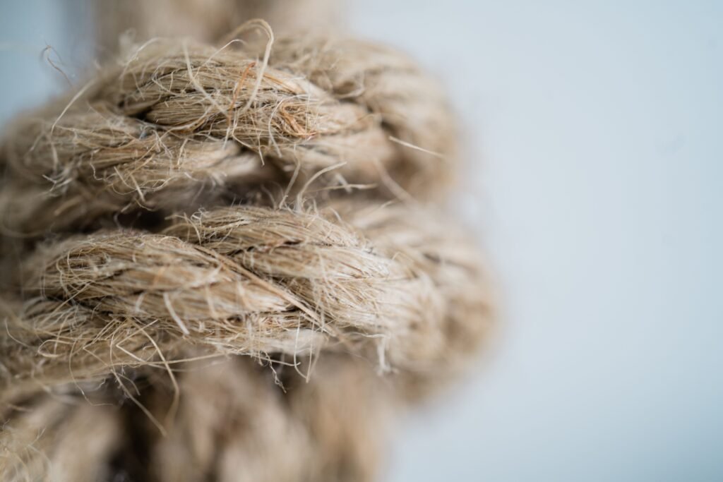 Nœud de corde en jute, matériel de base du shibari